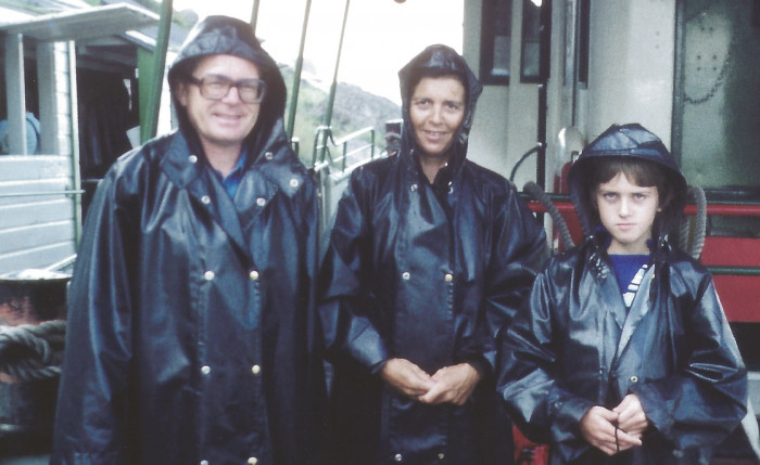1977_USA_Papa_Mutti_Bernhard_Niagara-Fälle.jpeg Kapitel 2: Streets of San Francisco
